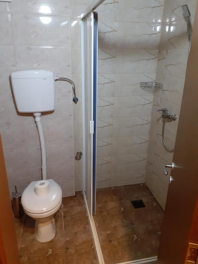 Restoran Sa Prenocistem Zitiste Hotel Luaran gambar